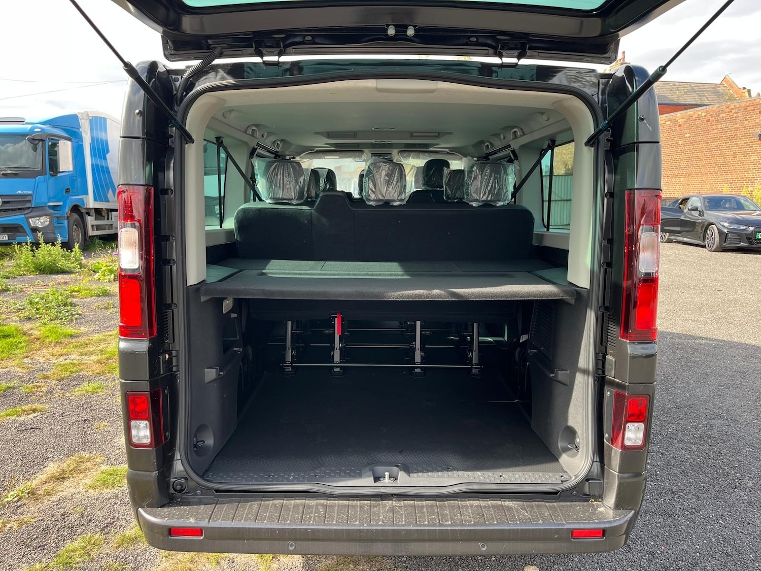 Used Renault Trafic 2025 for sale - 76649653: Photo 7