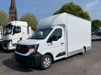 Used Renault Trucks UK Master 2025 for sale - 74996403: Photo