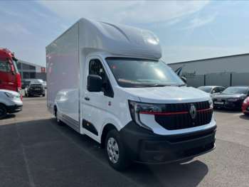Used Renault Trucks UK Master 2025 for sale - 74996403: Photo