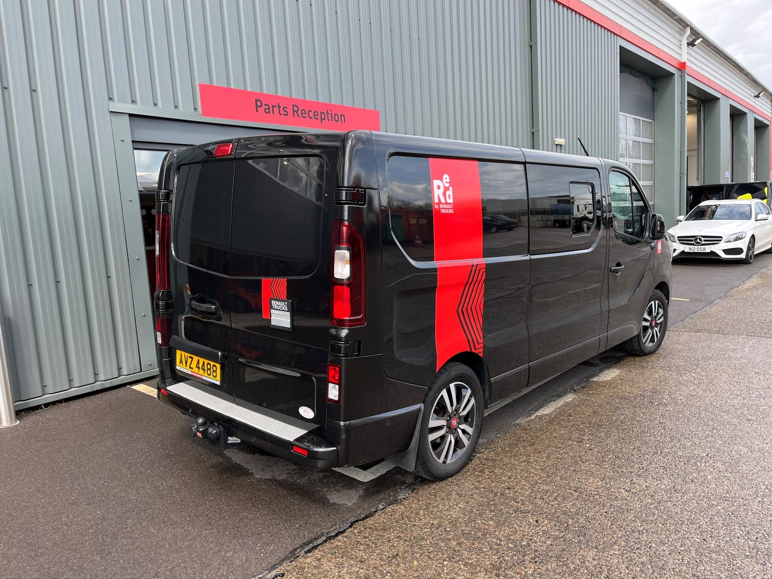 Used Renault Trafic 2023 for sale - 76706280: Photo 2