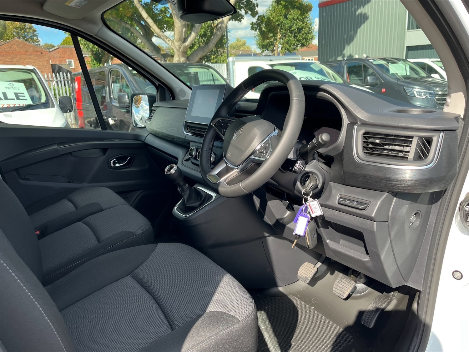 Used Renault Trafic 2025 for sale - 76067321: Photo 11