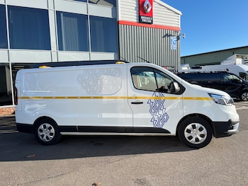 Renault Trafic feature image