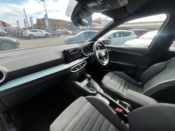 Used SEAT Arona 2025 for sale - 77942008: Photo