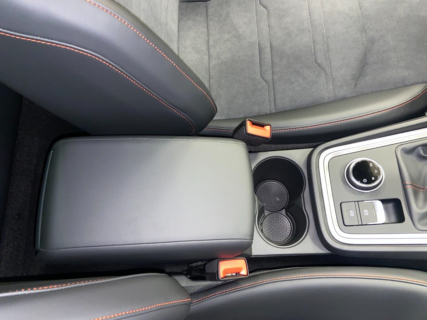 Used SEAT Ateca 2024 for sale - 76428200: Photo 38