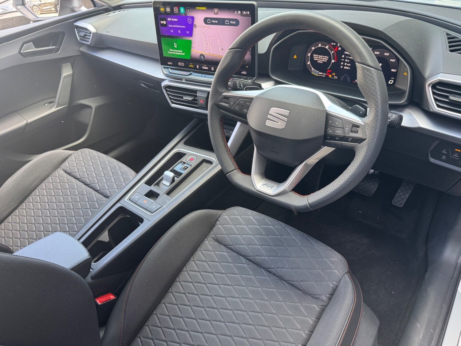 Used SEAT Leon 2025 for sale - 76869359: Photo 48