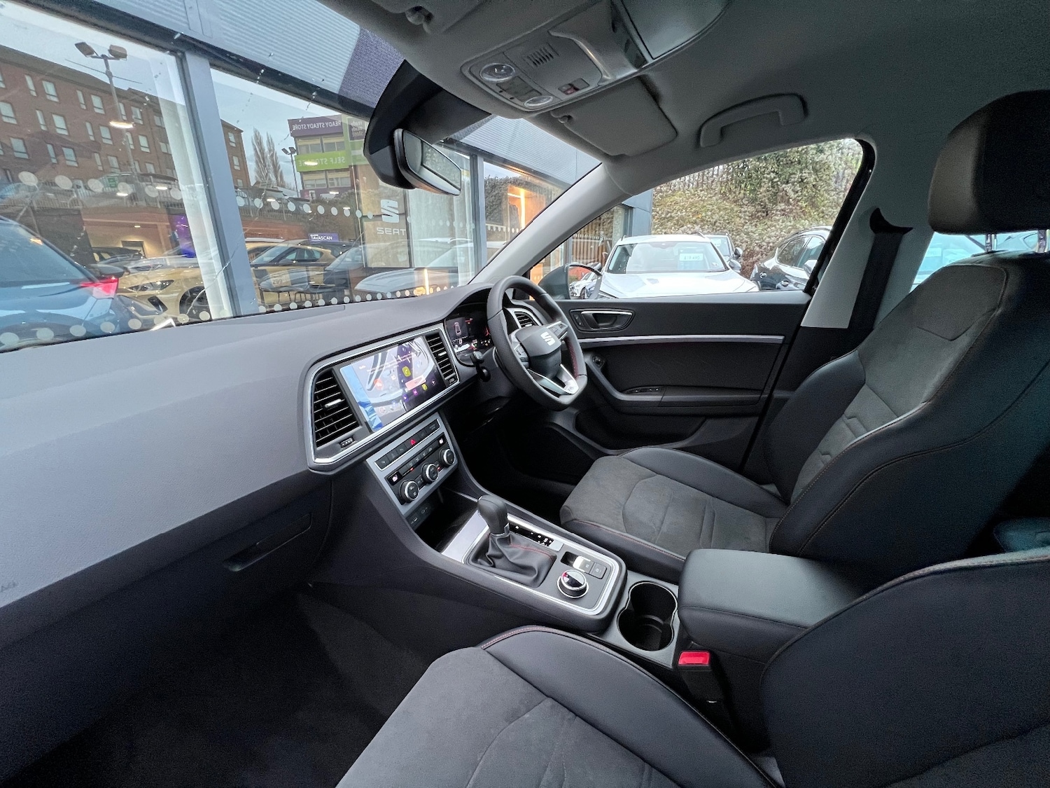 Used SEAT Ateca for sale - 76888662: Photo 2