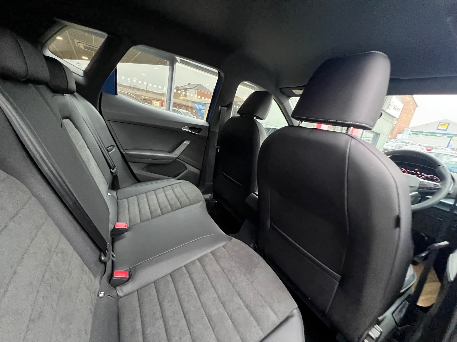 Used SEAT Arona 2025 for sale - 76868738: Photo 11