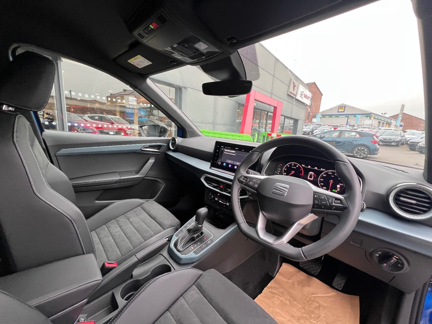 Used SEAT Arona 2025 for sale - 76868738: Photo 28