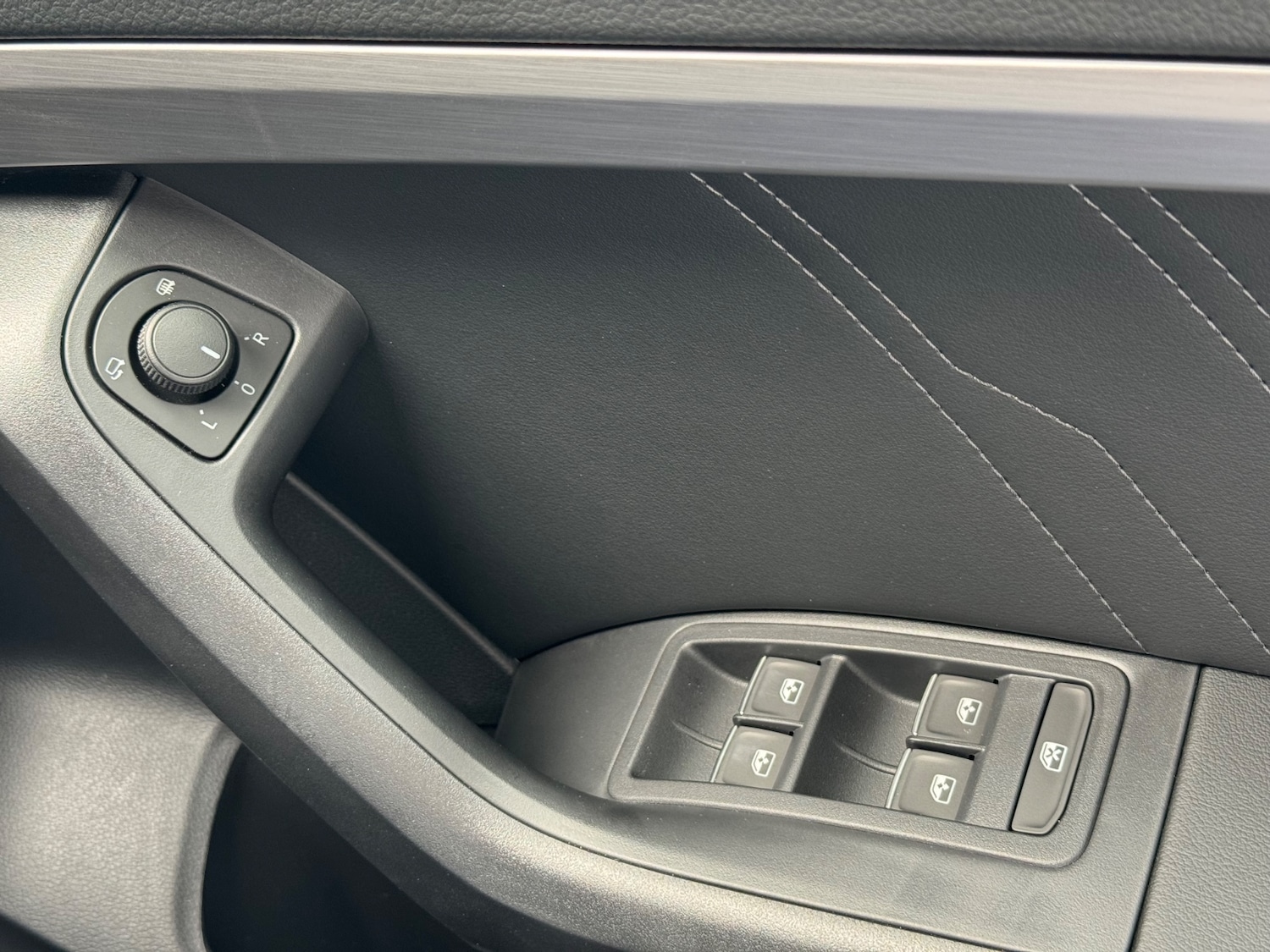 Used SEAT Ateca 2025 for sale - 76869351: Photo 14