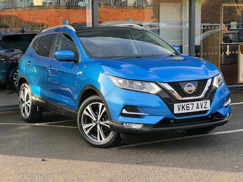 Used Nissan Qashqai 2017 for sale - 77158016: Photo
