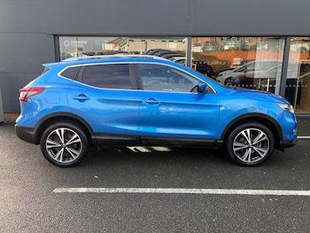 Used Nissan Qashqai 2017 for sale - 77158016: Photo