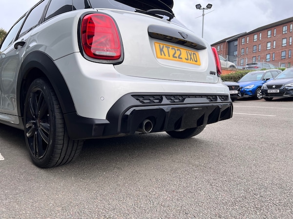 Used MINI Hatch 2022 for sale - 76244490: Photo 9