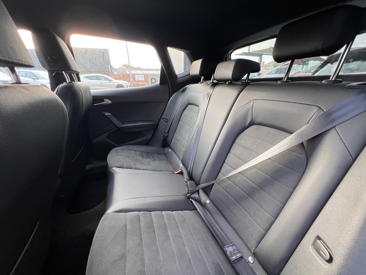 Used SEAT Arona 2024 for sale - 76868915: Photo 27