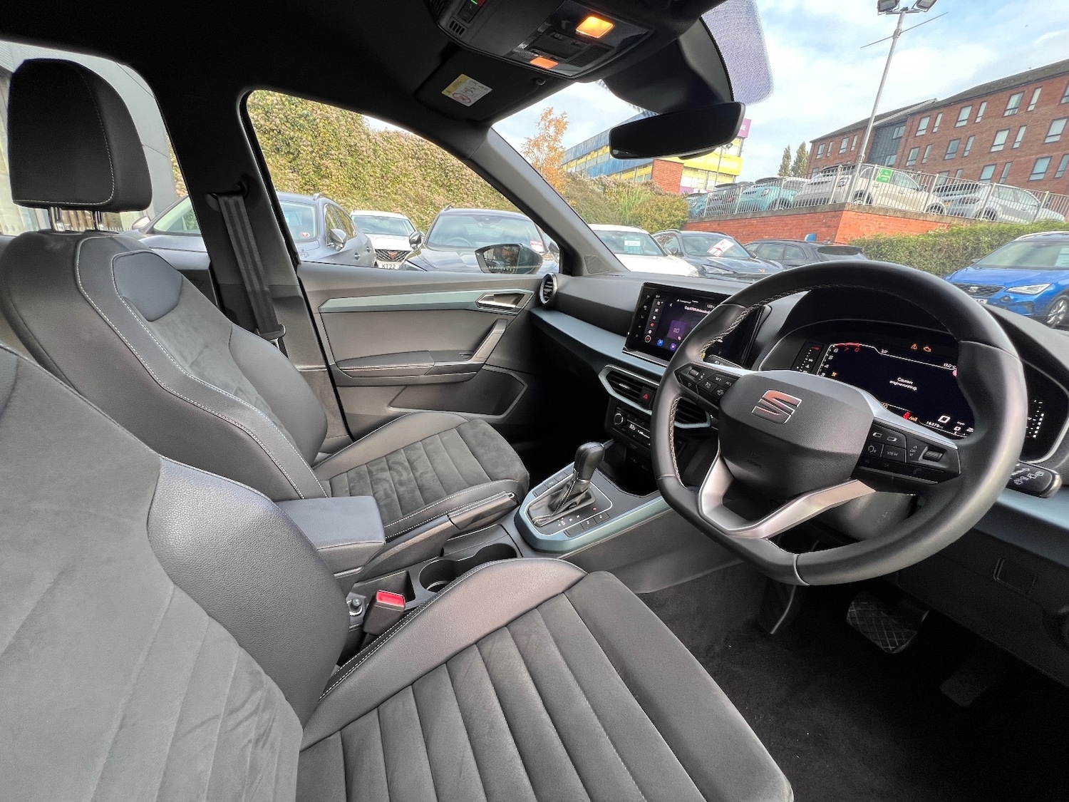 Used SEAT Arona 2024 for sale - 76868915: Photo 6