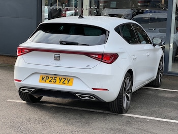 Used SEAT Leon 2025 for sale - 75355390: Photo