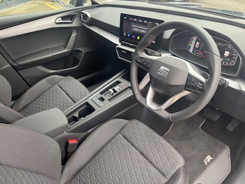 Used SEAT Leon 2024 for sale - 75355246: Photo