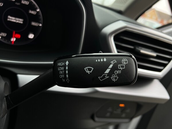 Used SEAT Leon 2023 for sale - 75758899: Photo 30