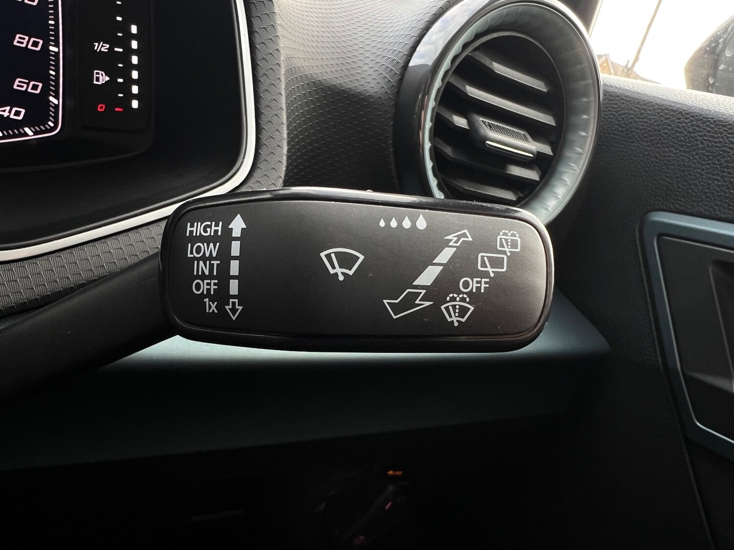 Used SEAT Arona 2024 for sale - 75943231: Photo 43