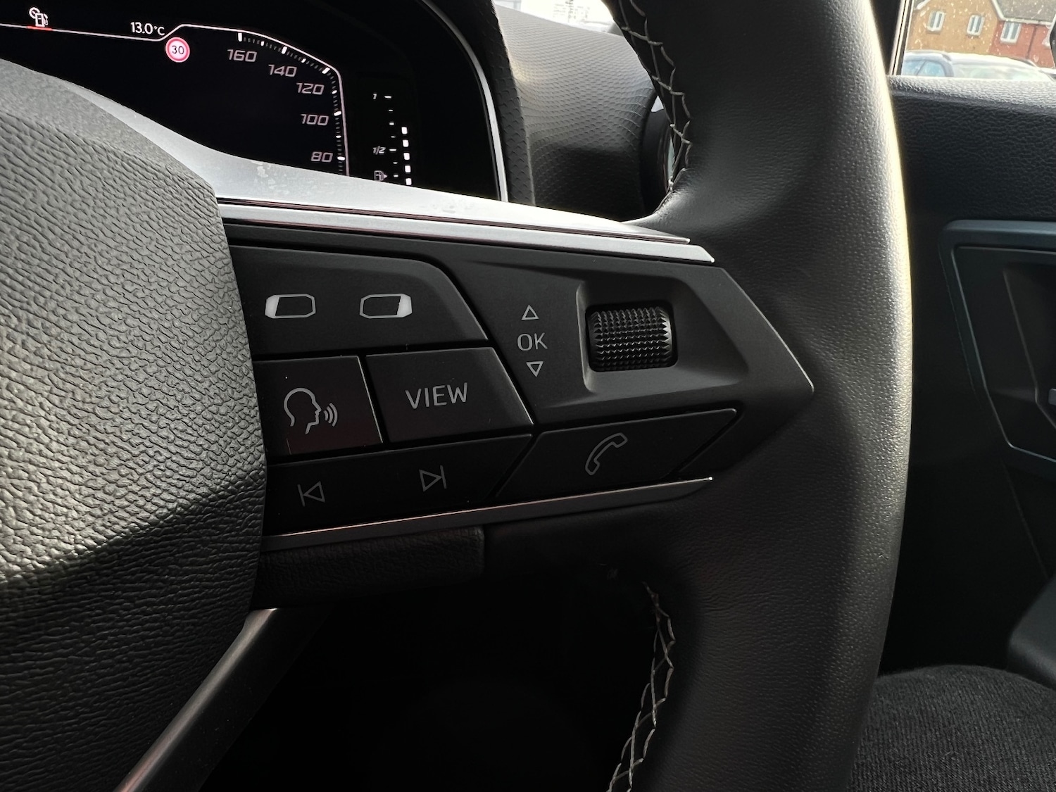 Used SEAT Arona 2024 for sale - 75943231: Photo 45