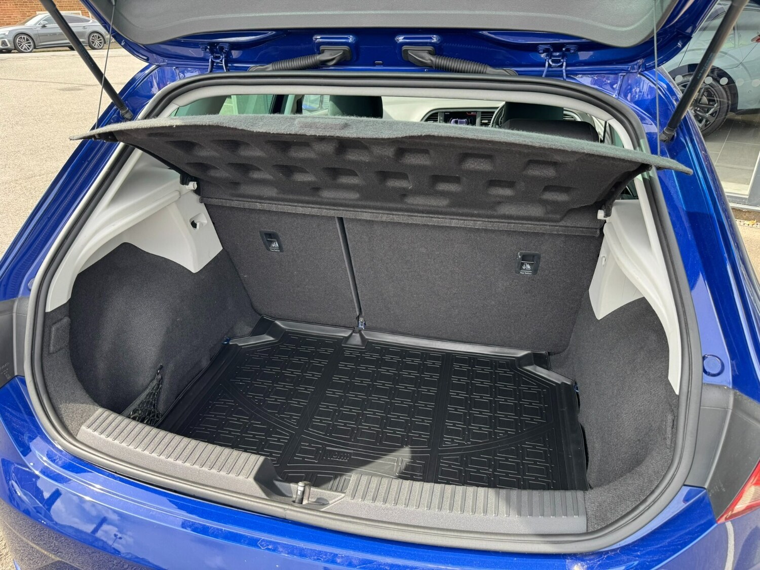 Vehicle 27