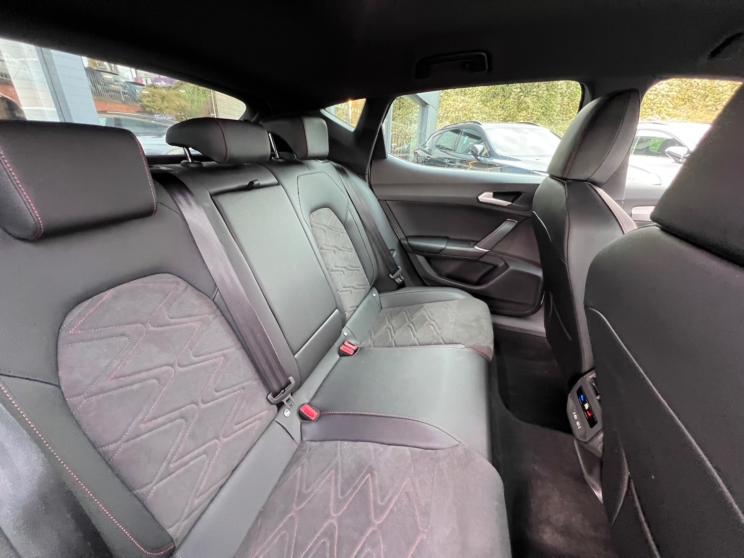 Used SEAT Leon 2025 for sale - 76869356: Photo 25