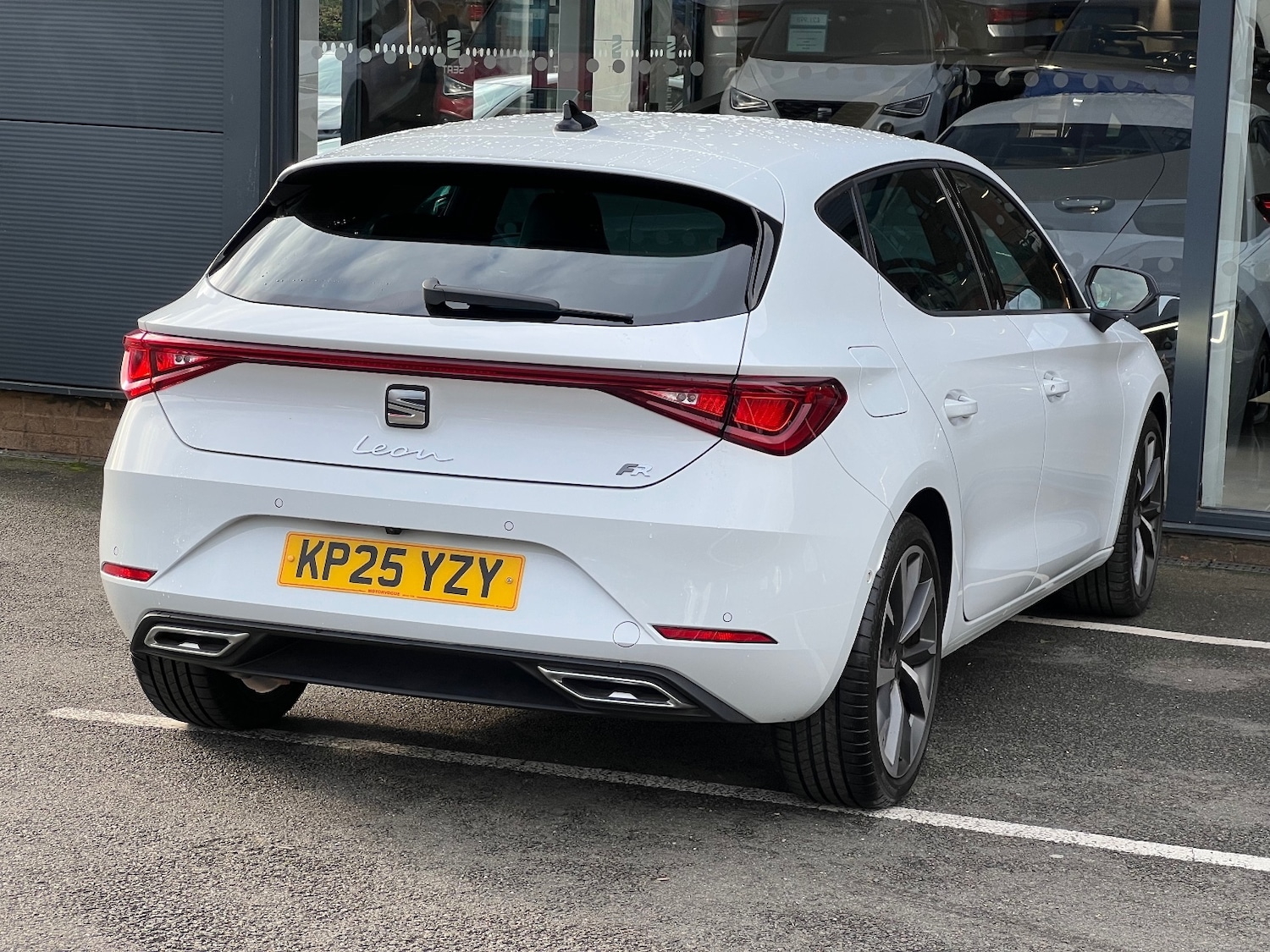 Used SEAT Leon 2025 for sale - 76869356: Photo 7