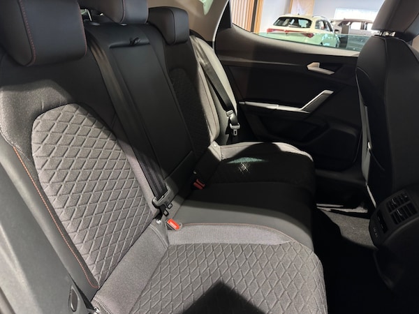 Used SEAT Leon 2025 for sale - 75355367: Photo 12