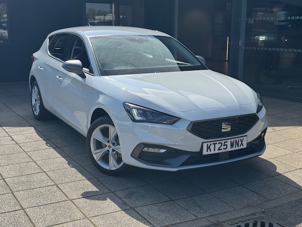 Used SEAT Leon 2025 for sale - 75355367: Photo 1