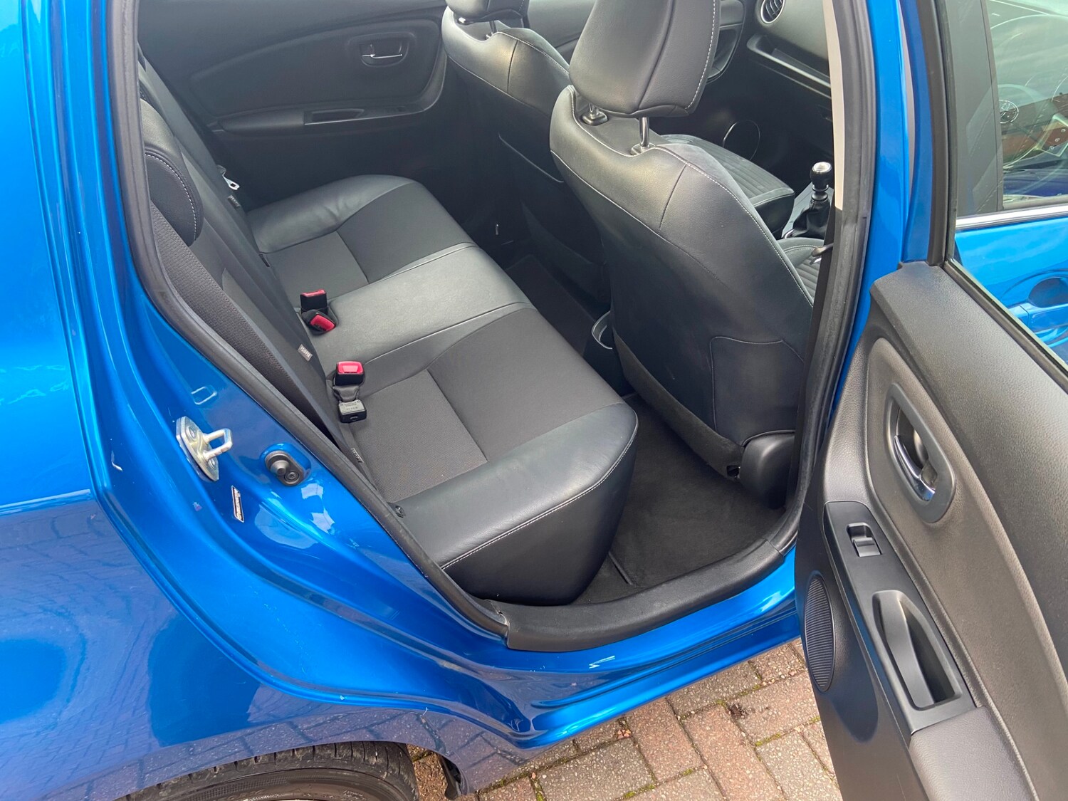 Used Toyota Yaris 2014 for sale - 61547324: Photo 15