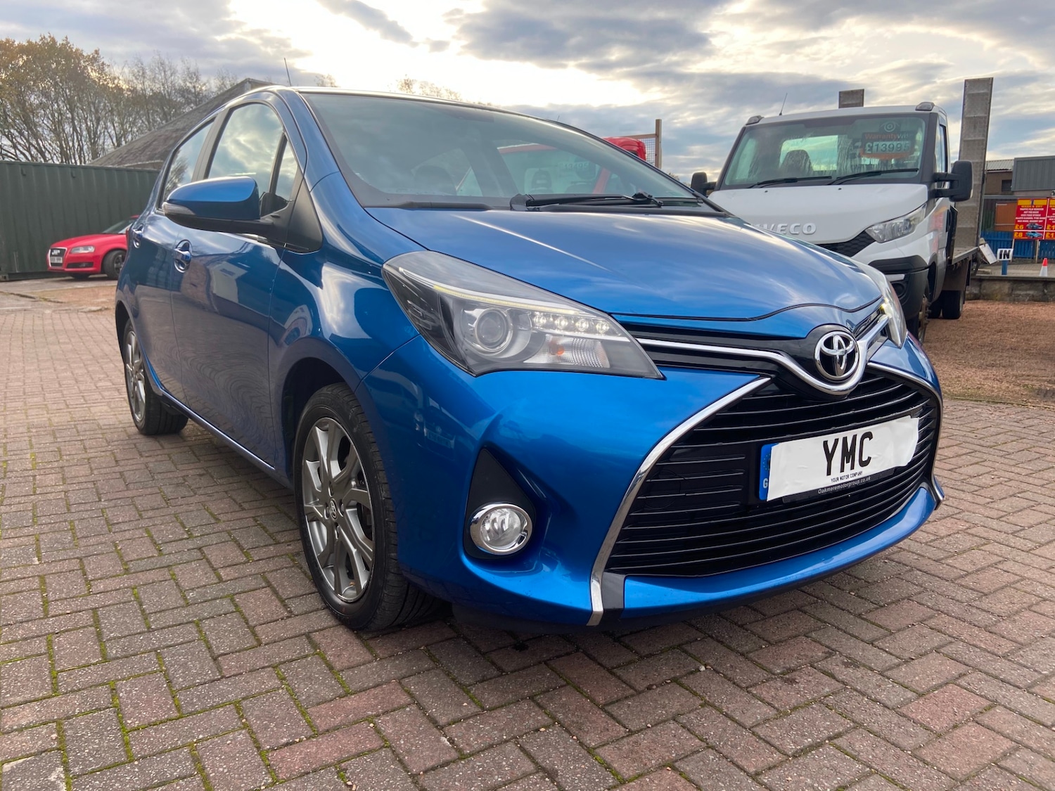 Used Toyota Yaris 2014 for sale - 61547324: Photo 2