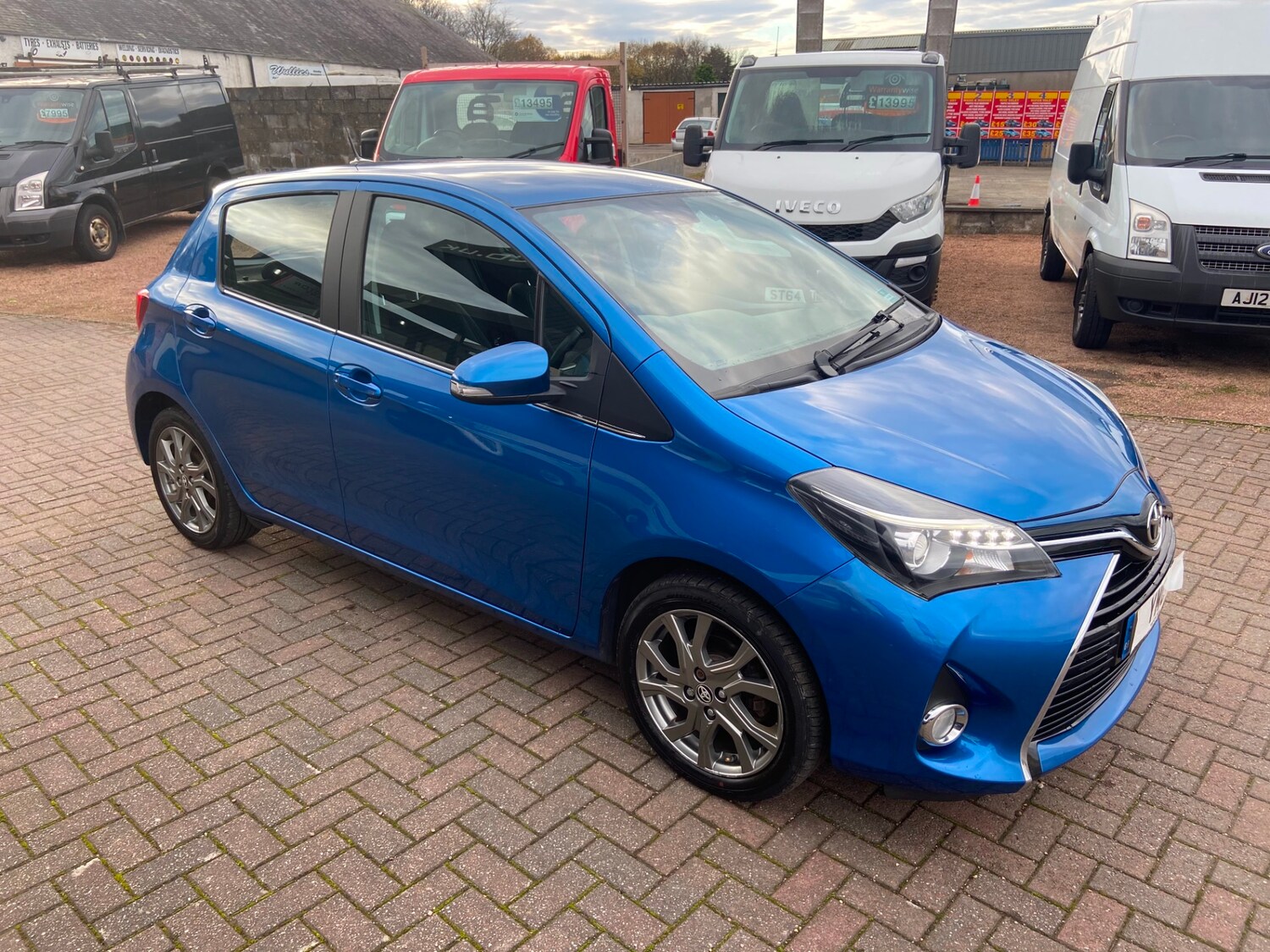 Used Toyota Yaris 2014 for sale - 61547324: Photo 6