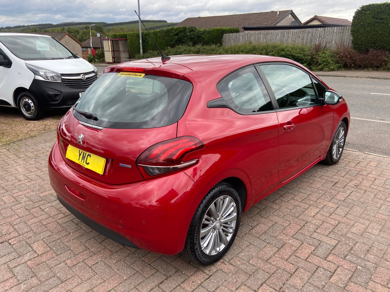Used Peugeot 208 2017 for sale - 75931730: Photo 7