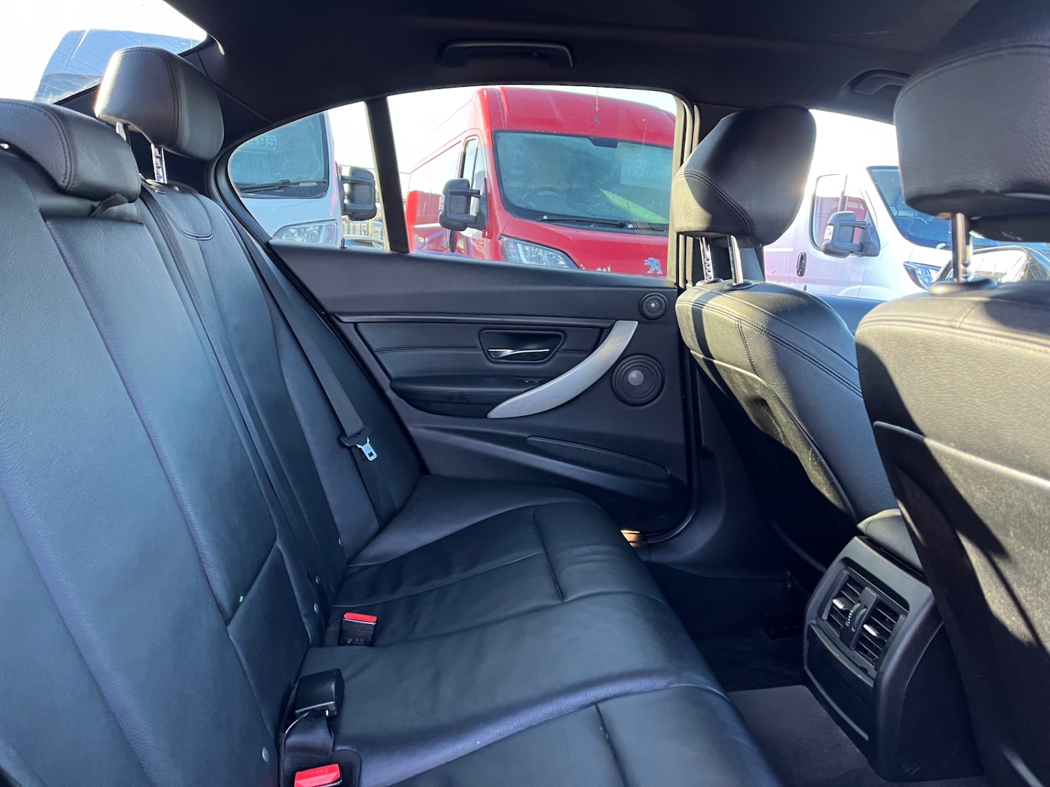 Used BMW 3 Series 2014 for sale - 77775276: Photo 21