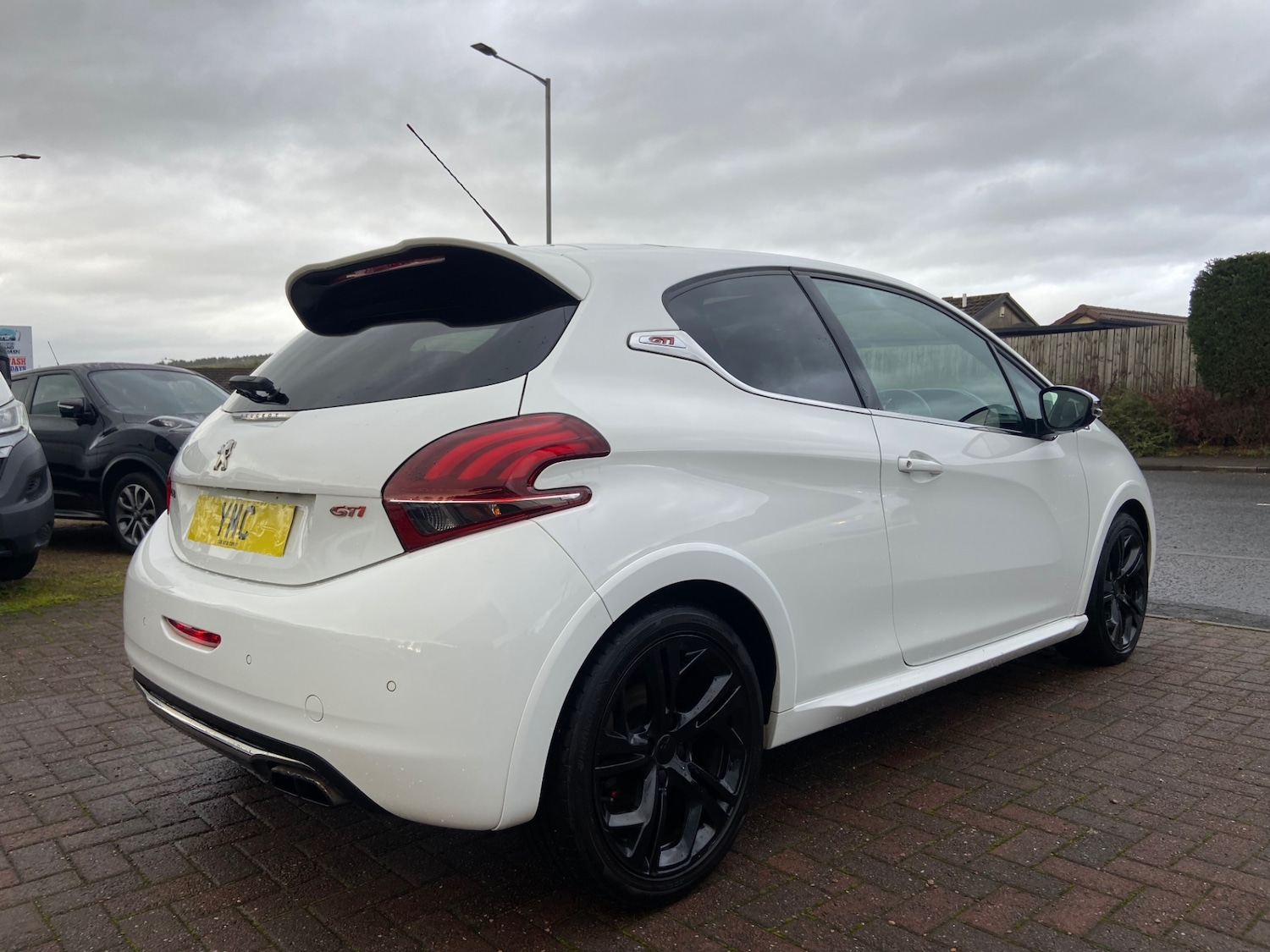 Used Peugeot 208 2016 for sale - 76422468: Photo 13