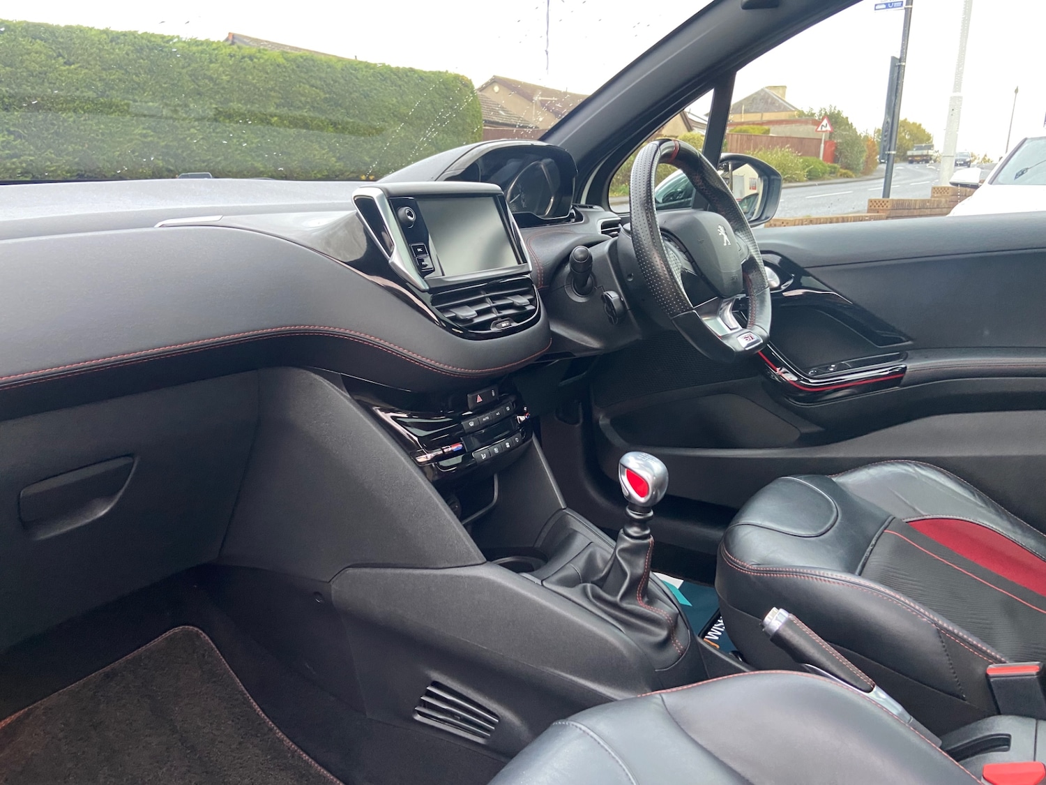 Used Peugeot 208 2016 for sale - 76422468: Photo 20