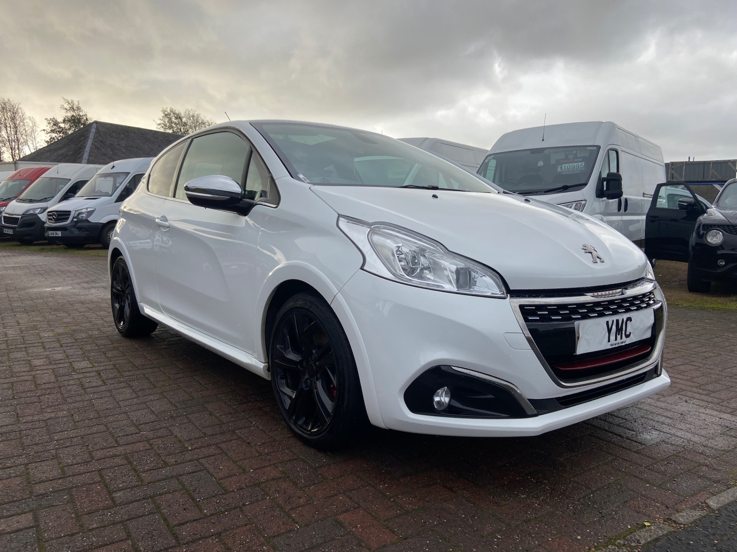 Used Peugeot 208 2016 for sale - 76422468: Photo 31