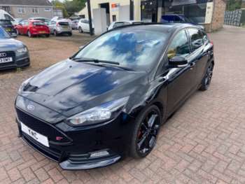 Used Ford Focus 2017 for sale - 71898004: Photo