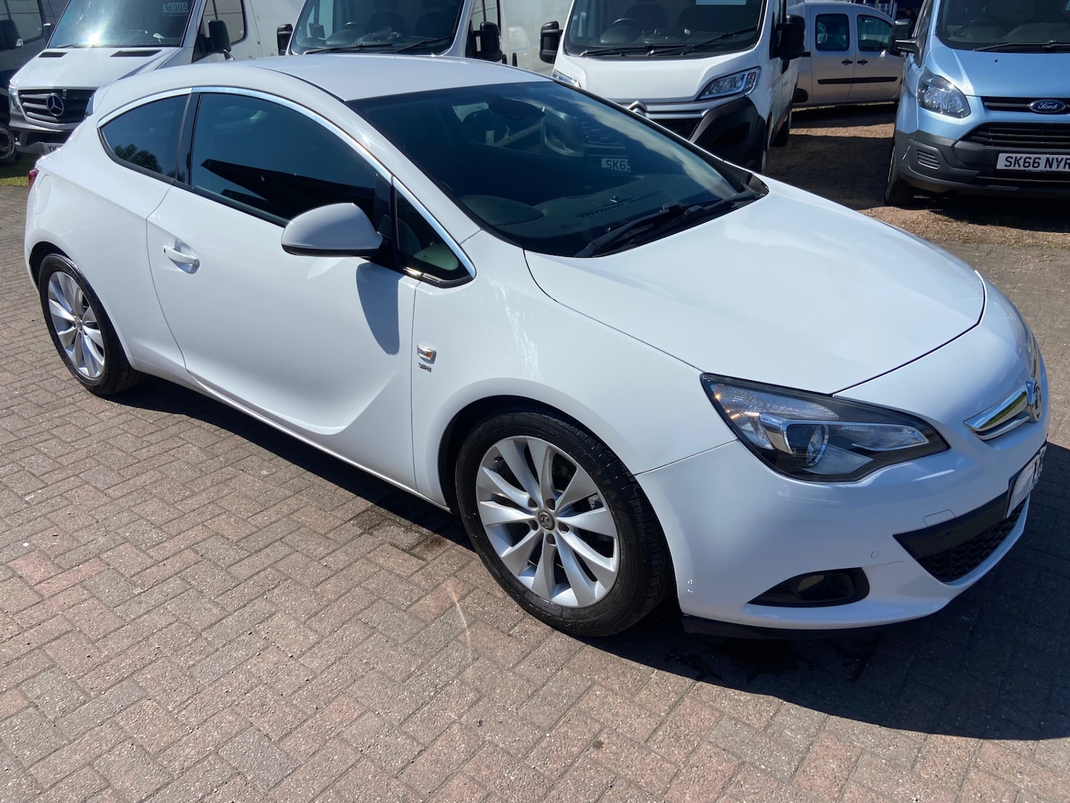 Used Vauxhall Astra GTC 2015 for sale - 77775479: Photo 7