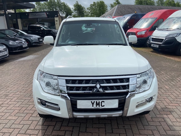 Used Mitsubishi Shogun 2016 for sale - 74792511: Photo 2