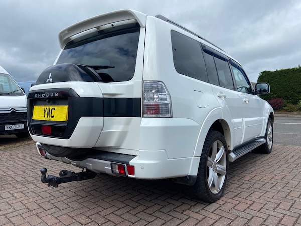 Used Mitsubishi Shogun 2016 for sale - 74792511: Photo 6