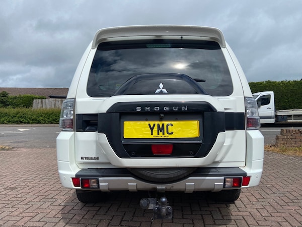 Used Mitsubishi Shogun 2016 for sale - 74792511: Photo 7