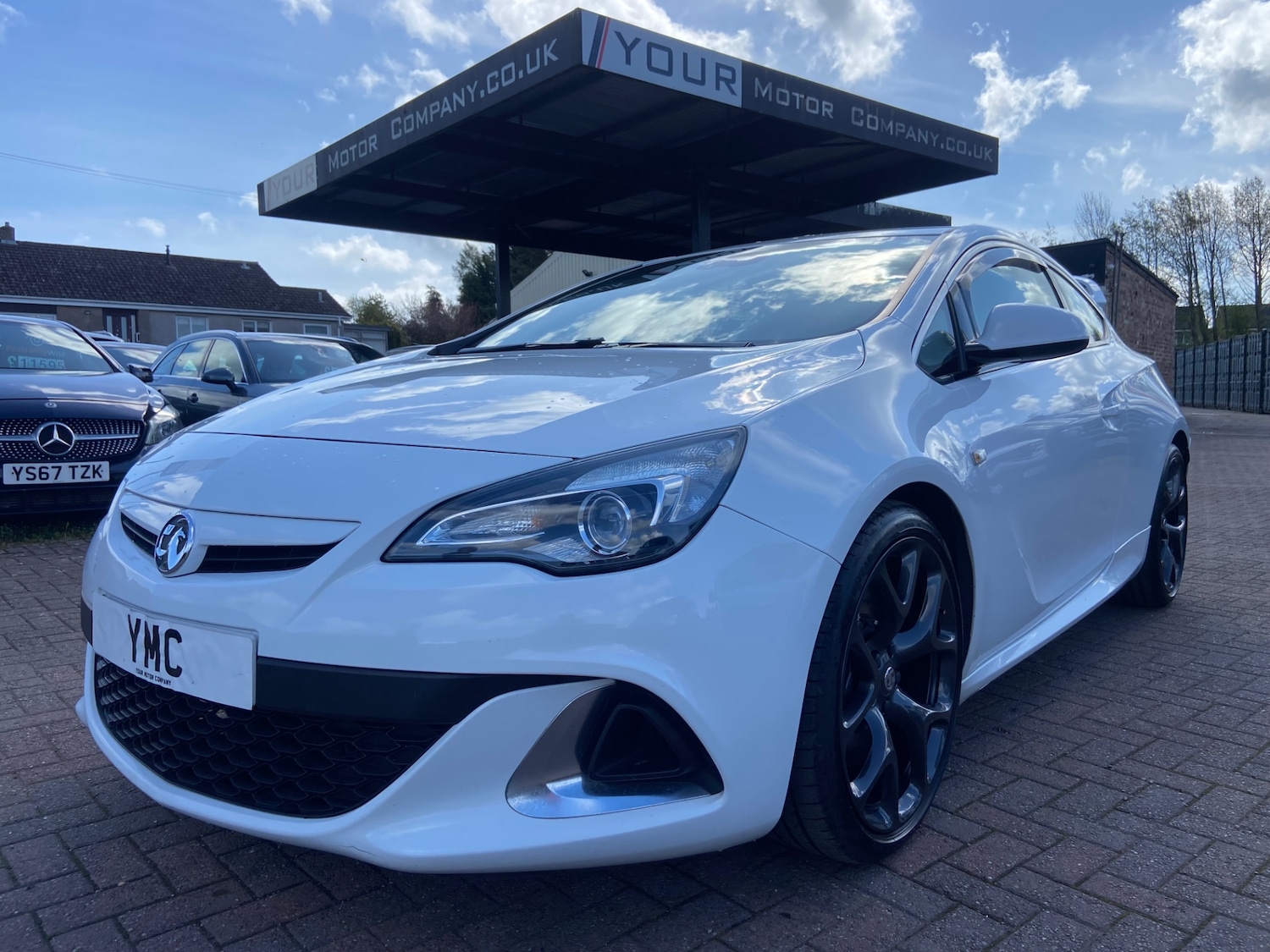Used Vauxhall Astra GTC 2015 for sale - 77775384: Photo 2