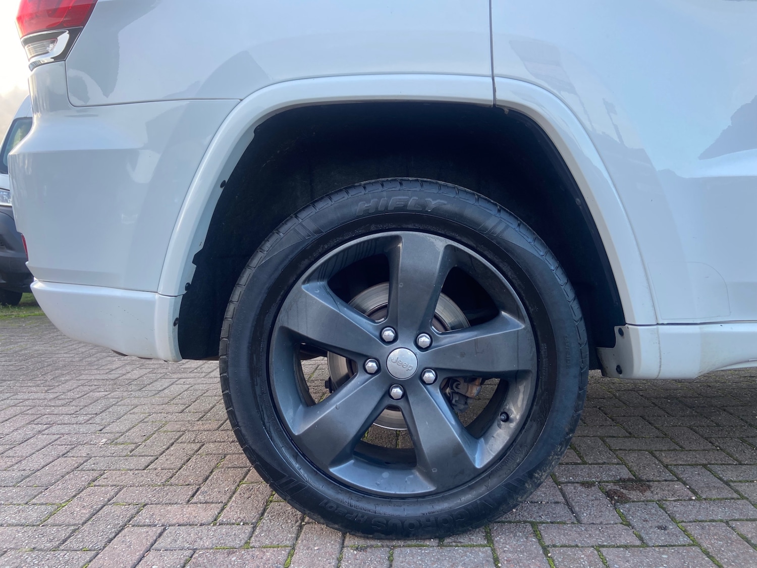 Used Jeep Grand Cherokee 2016 for sale - 76577520: Photo 17