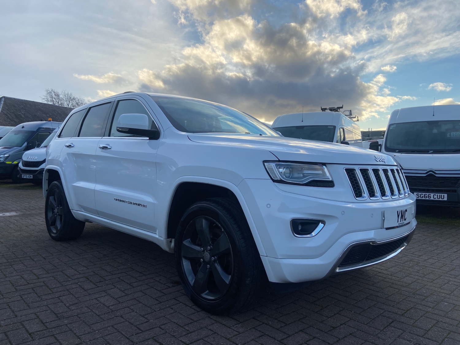 Used Jeep Grand Cherokee 2016 for sale - 76577520: Photo 24