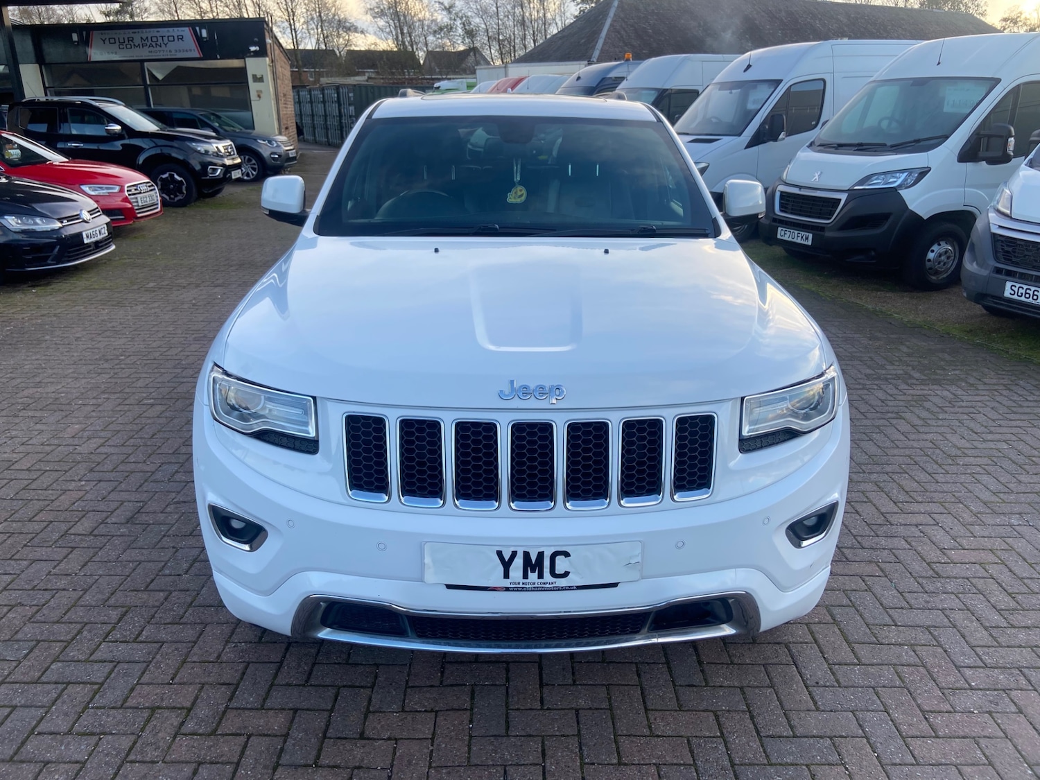 Used Jeep Grand Cherokee 2016 for sale - 76577520: Photo 4