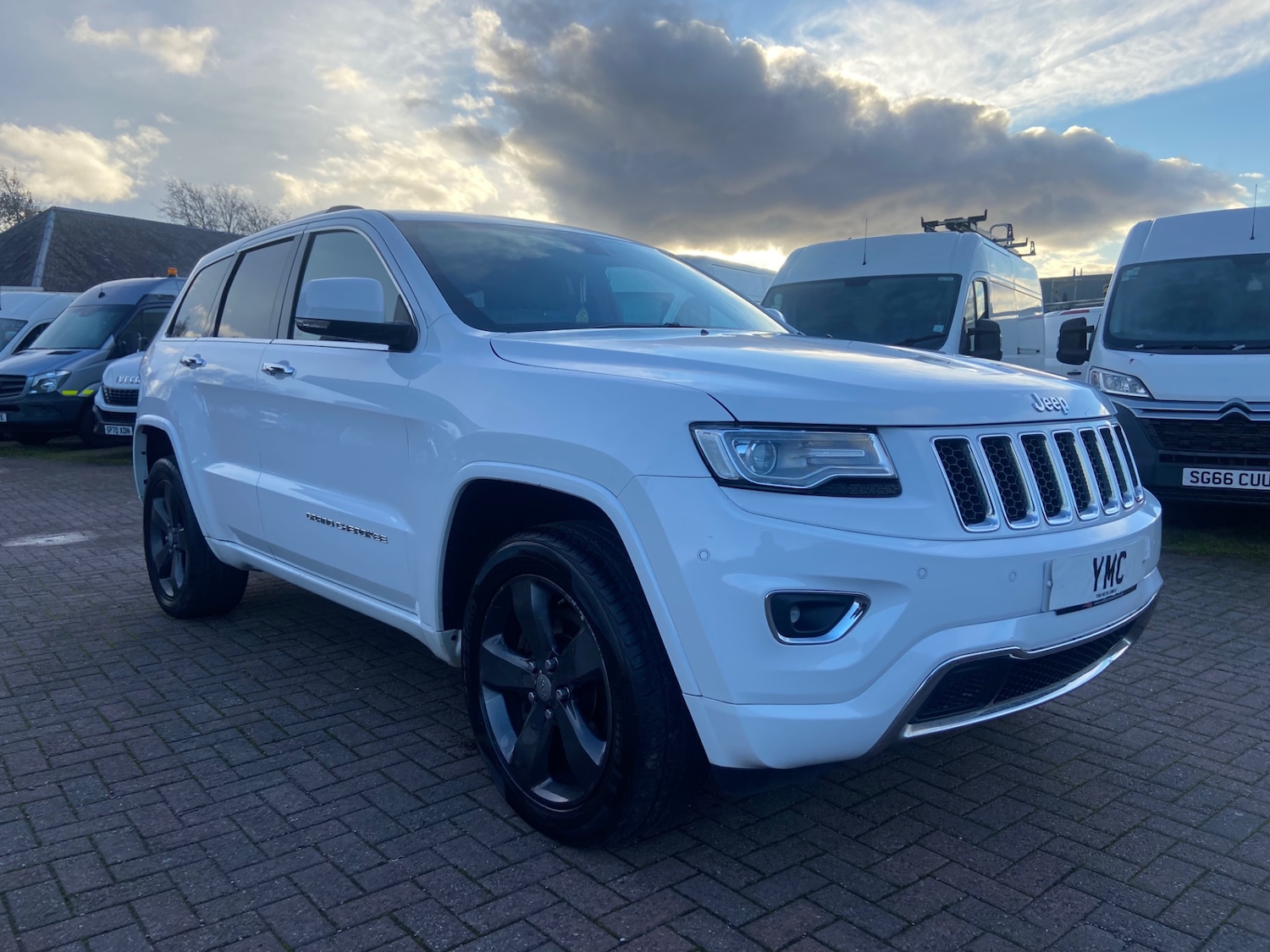 Used Jeep Grand Cherokee 2016 for sale - 76577520: Photo 8