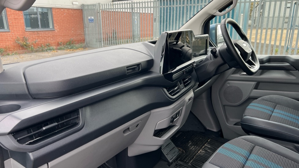 Used Ford Transit Custom 2025 for sale - 76420471: Photo 4