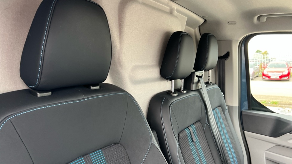 Used Ford Transit Custom 2025 for sale - 76420471: Photo 41