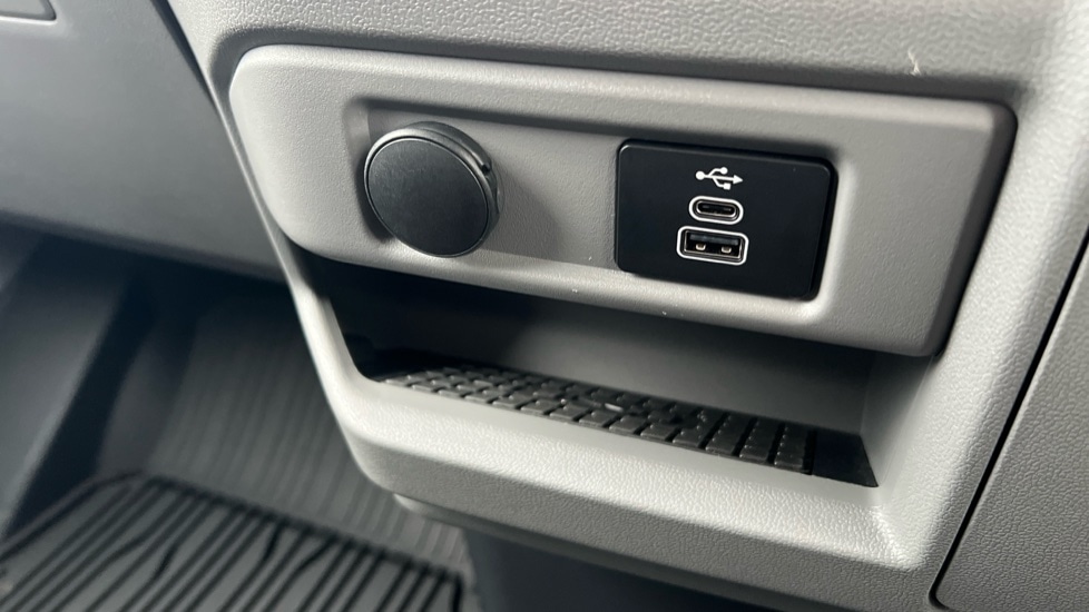 Used Ford Transit Custom 2025 for sale - 76420471: Photo 46