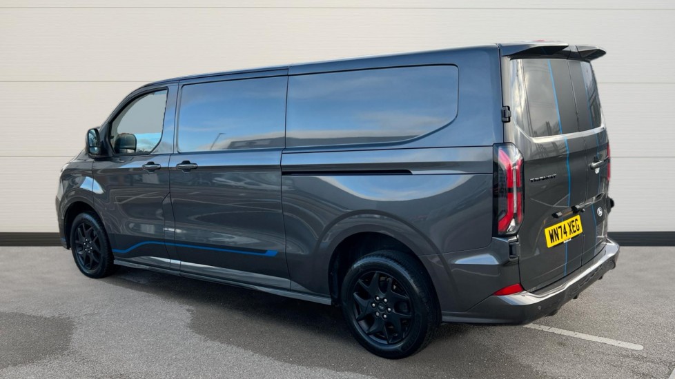 Used Ford Transit Custom 2024 for sale - 76203915: Photo 2
